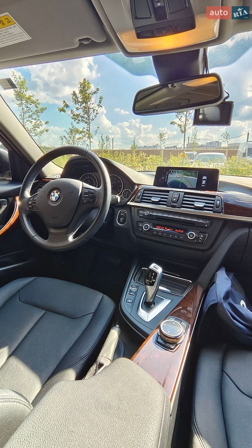 BMW 3 Series 2013 VIN WBA3D3102EF893677 фото оголошення 41 з 86