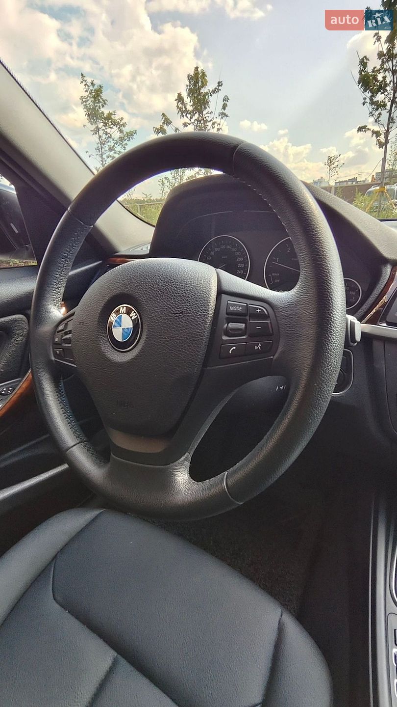 BMW 3 Series 2013 VIN WBA3D3102EF893677 фото оголошення 44 з 86