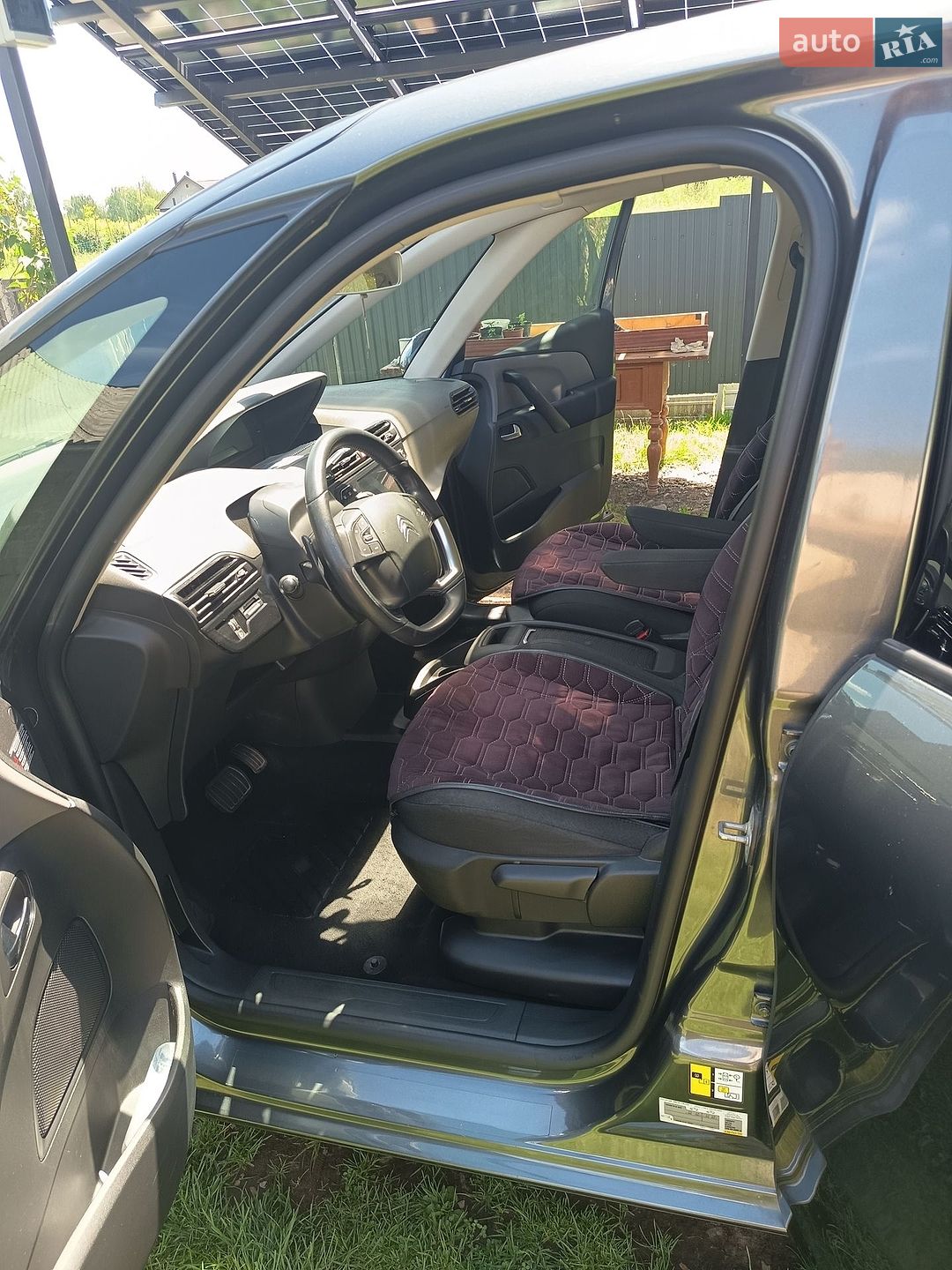 Citroen Grand C4 Picasso 2015 VIN VF73A9HC8FJ609764 фото оголошення 10 з 37