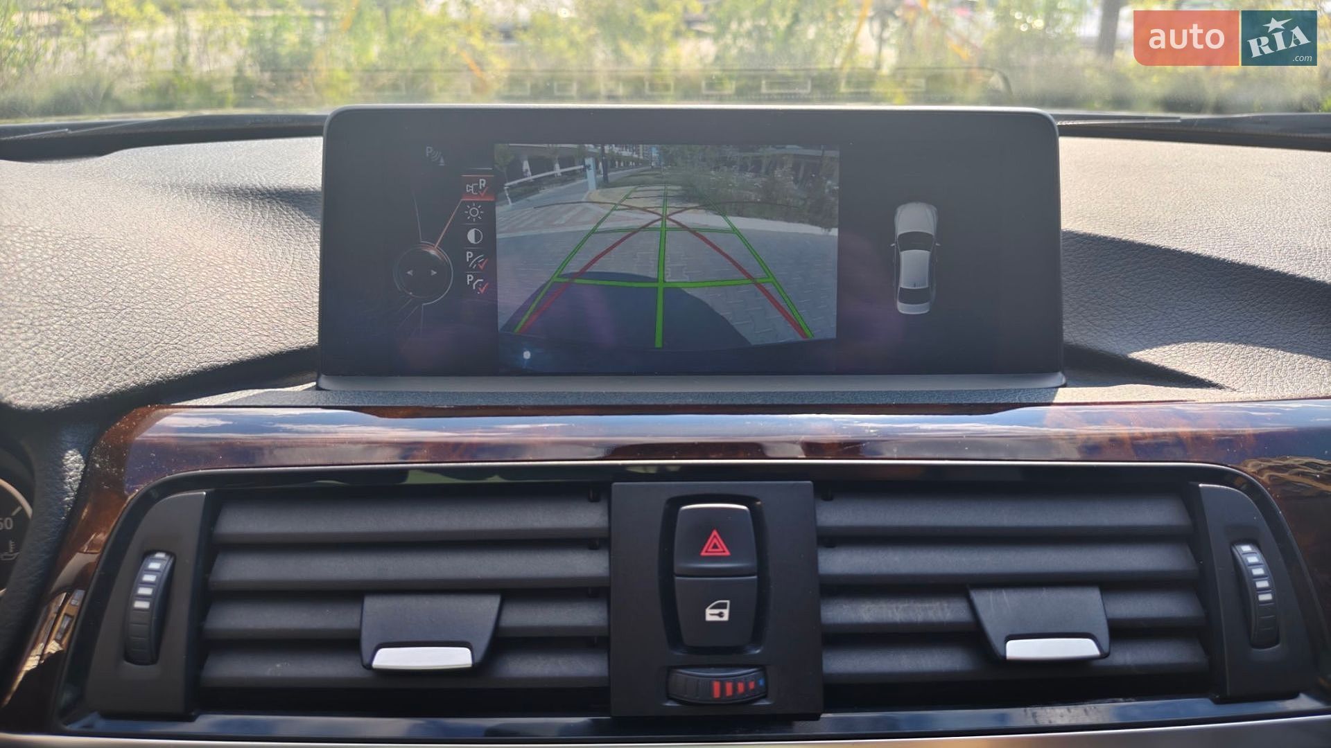 BMW 3 Series 2013 VIN WBA3D3102EF893677 фото оголошення 50 з 86
