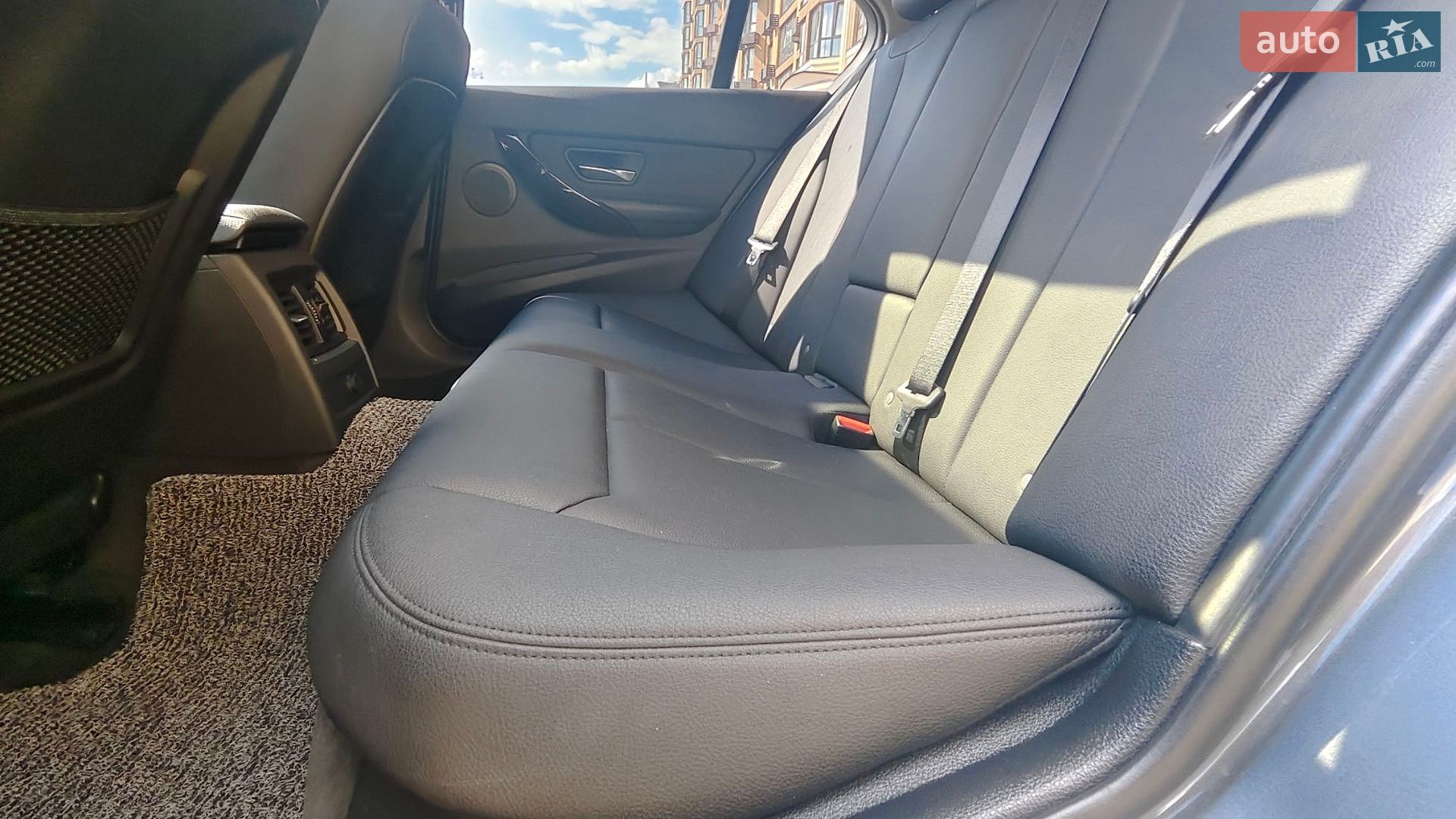 BMW 3 Series 2013 VIN WBA3D3102EF893677 фото оголошення 60 з 86