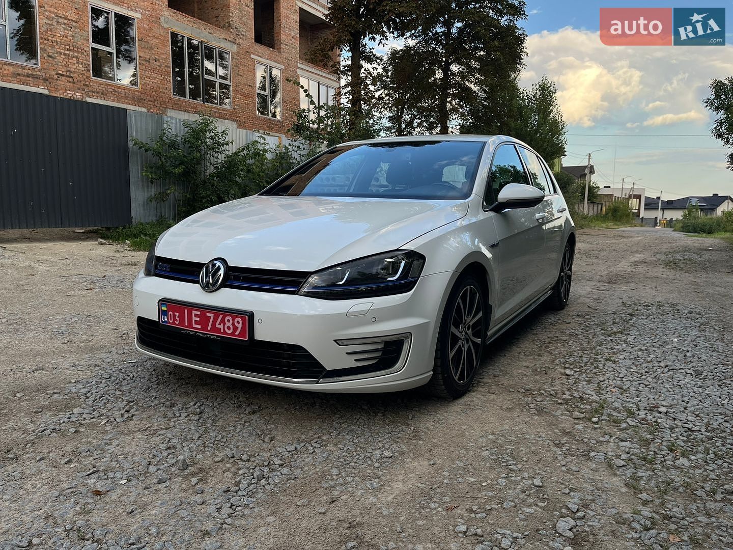 Volkswagen Golf GTE 2015 VIN WVWZZZAUZFW809192 фото оголошення 9 з 22