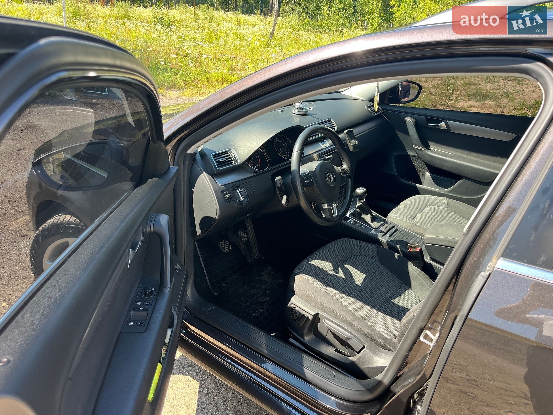 Volkswagen Passat 2011 VIN WVWZZZ3CZBE398719 фото оголошення 15 з 21