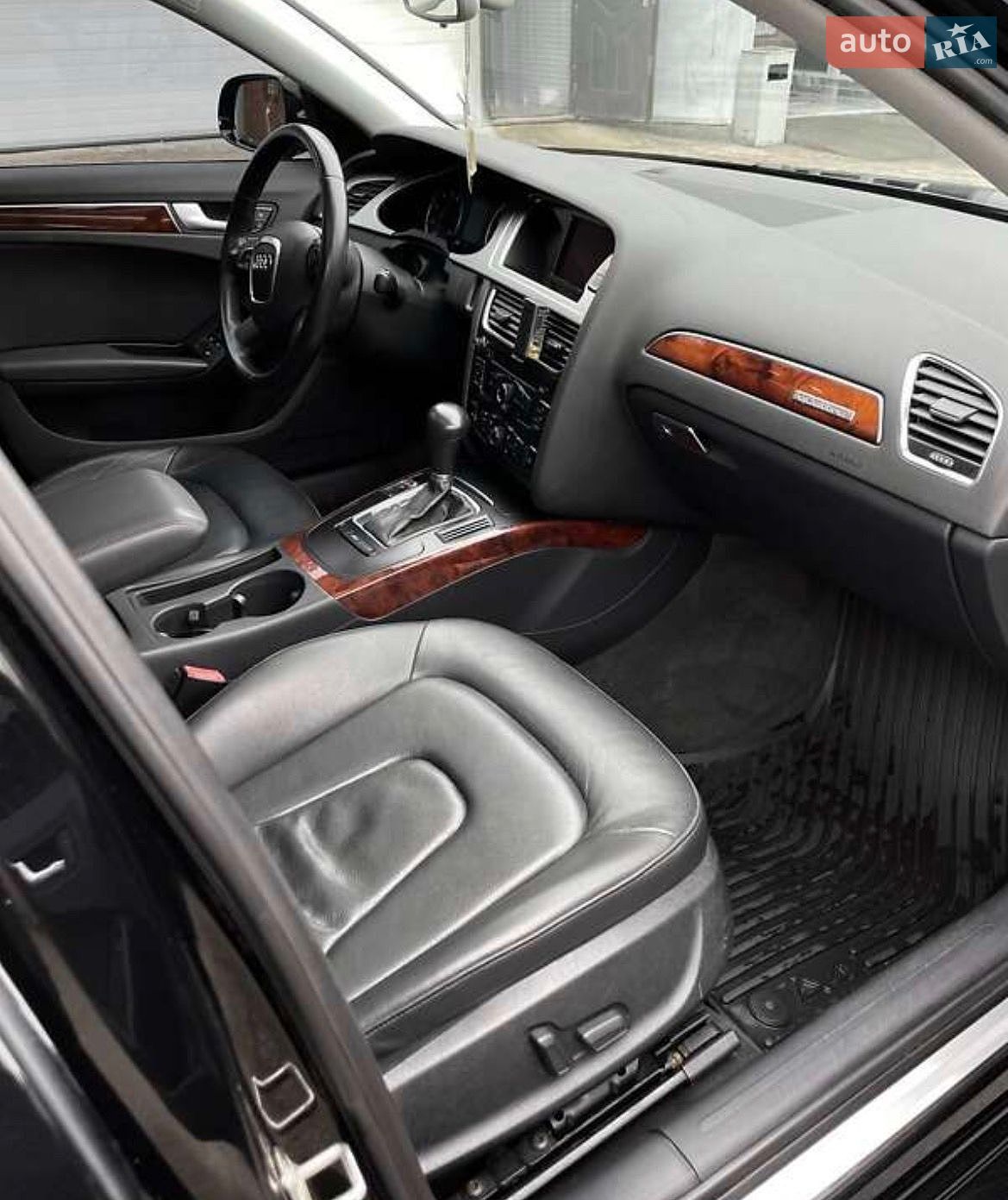 Audi A4 2011 VIN WAUBFAFL2CN015439 фото оголошення 6 з 9