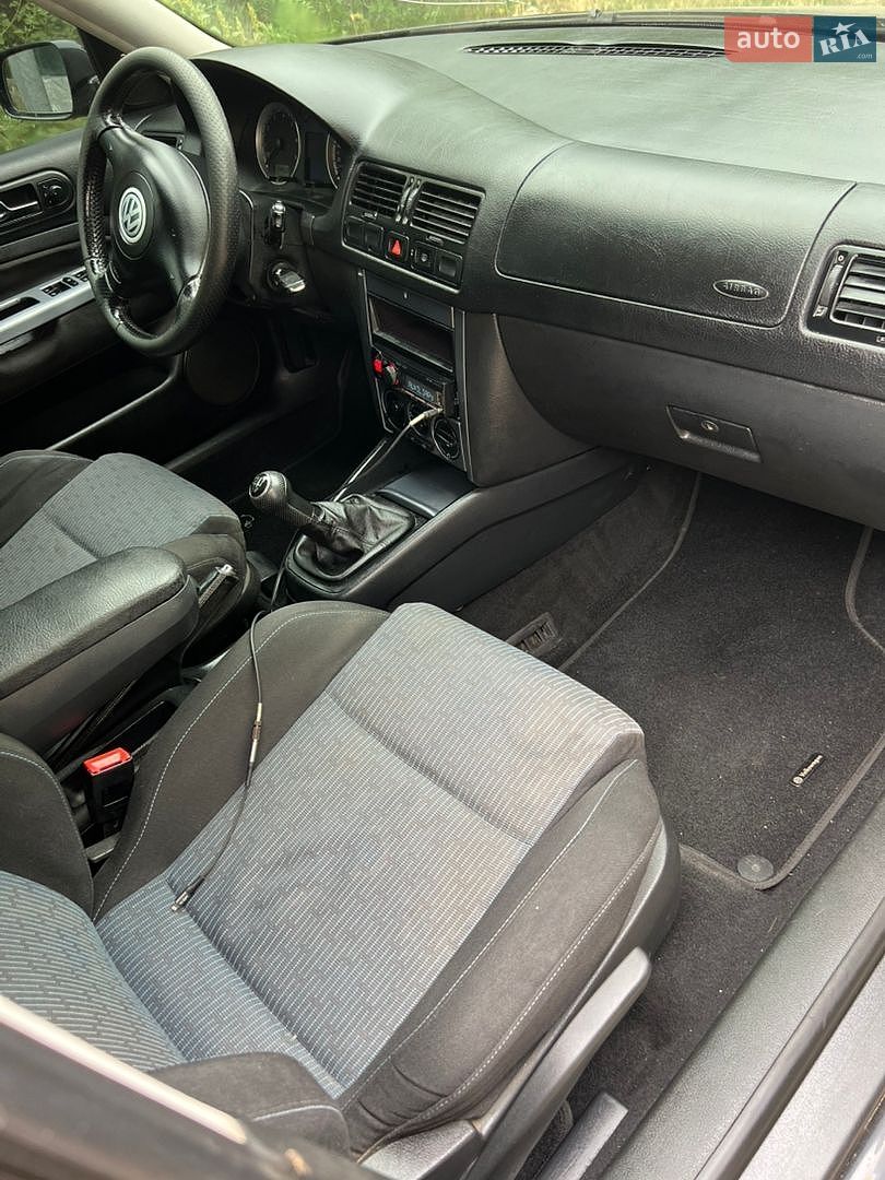 Volkswagen Golf 2003 VIN WVWZZZ1JZ3W496553 фото оголошення 6 з 8