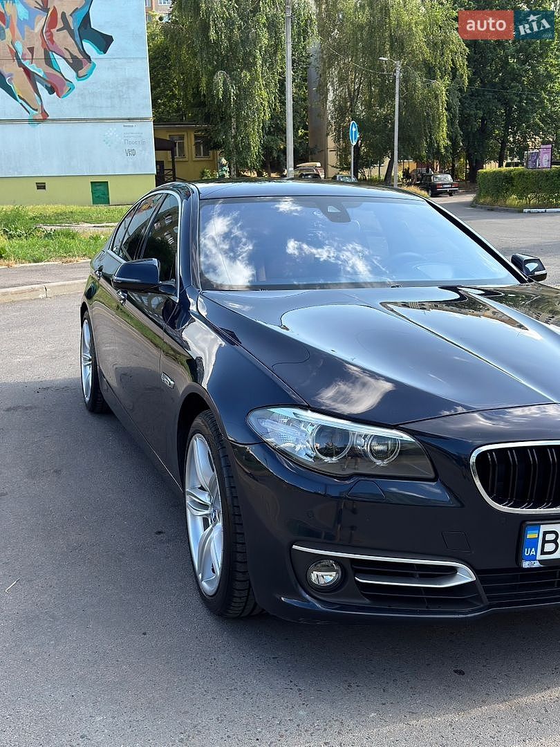 BMW 5 Series 2014 VIN WBA5B91030D569045 фото оголошення 2 з 36