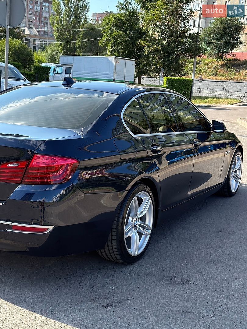 BMW 5 Series 2014 VIN WBA5B91030D569045 фото оголошення 8 з 36
