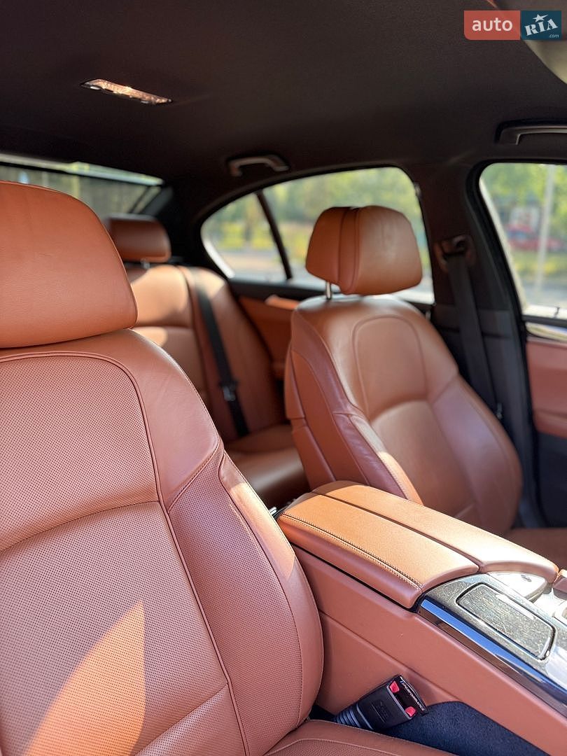 BMW 5 Series 2014 VIN WBA5B91030D569045 фото оголошення 29 з 36