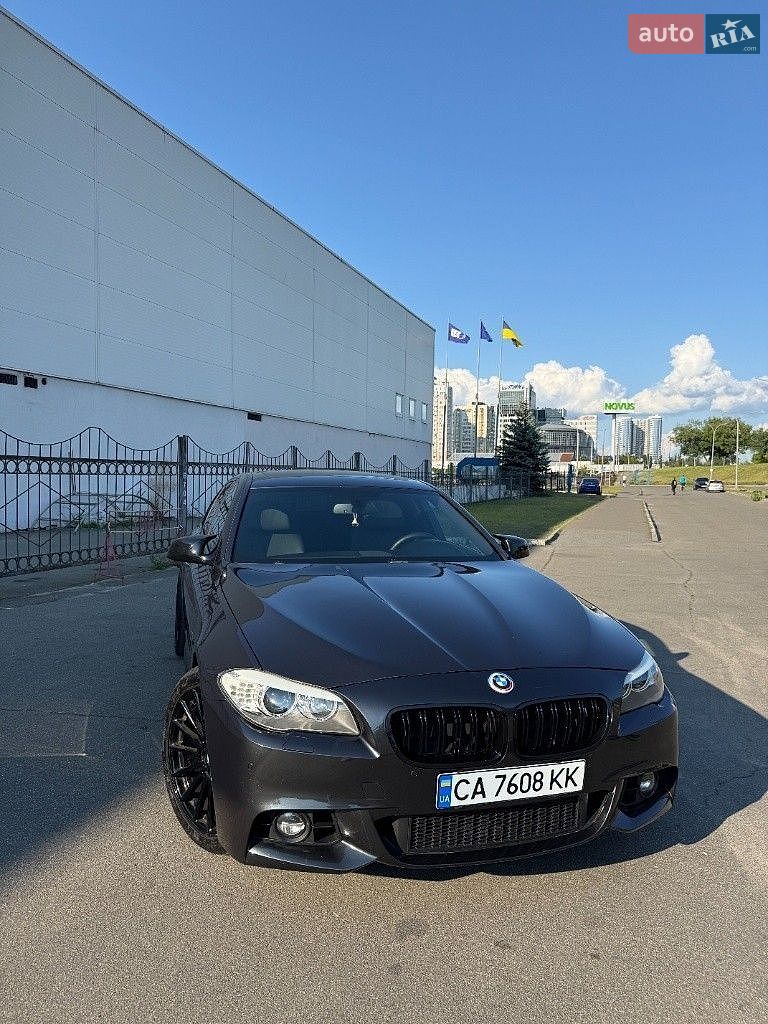 BMW 5 Series 2012 VIN WBAFZ9C51DC751847 фото оголошення 18 з 53