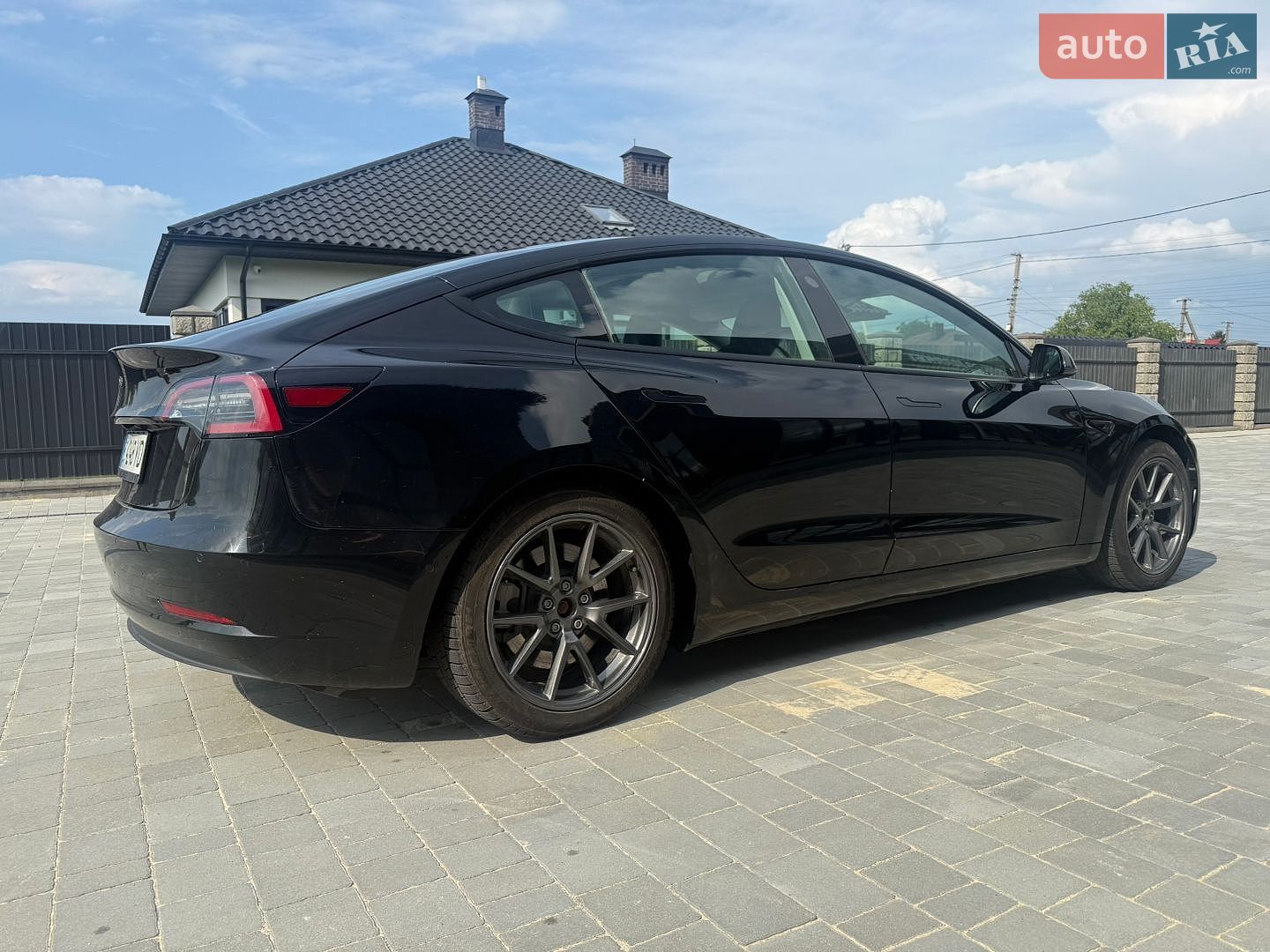 Tesla Model 3 2022 VIN 5YJ3E1EA9NF286218 фото оголошення 10 з 70