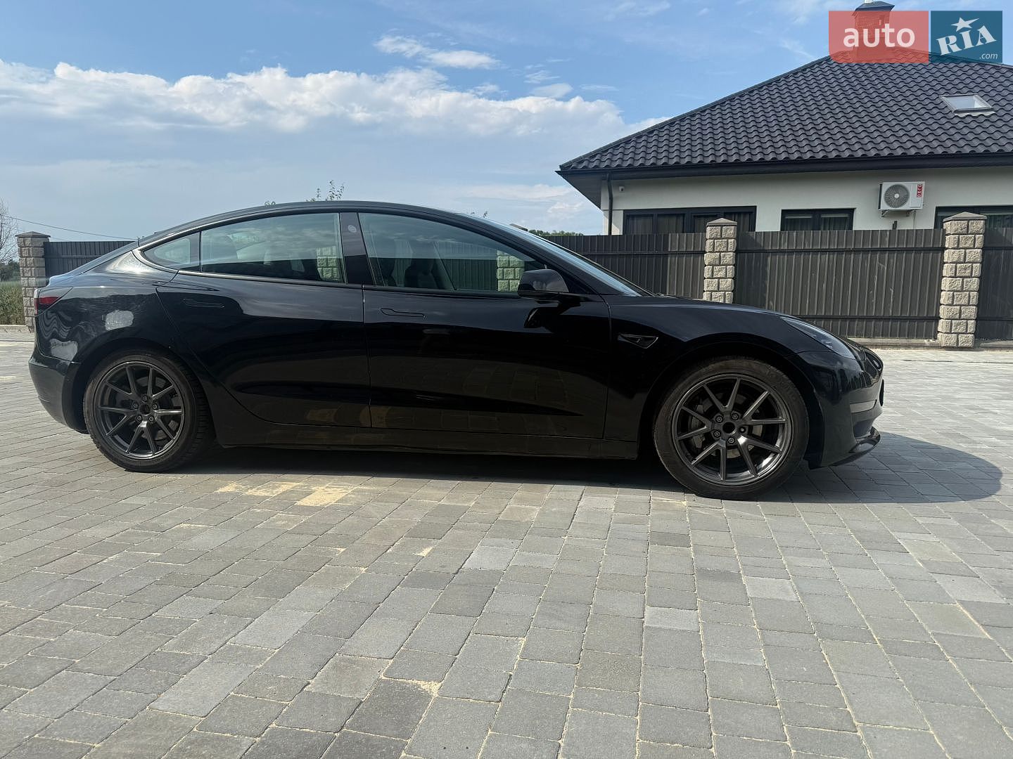 Tesla Model 3 2022 VIN 5YJ3E1EA9NF286218 фото оголошення 12 з 70