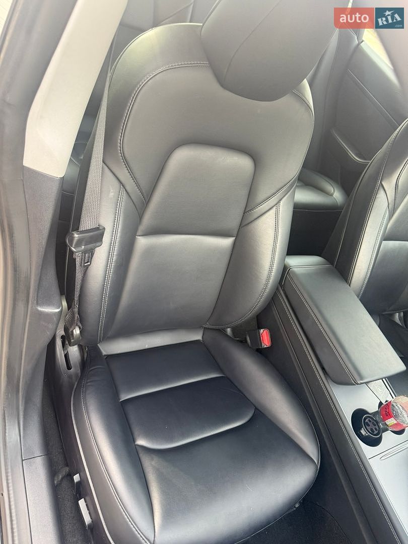 Tesla Model 3 2022 VIN 5YJ3E1EA9NF286218 фото оголошення 55 з 70