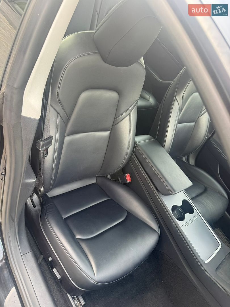 Tesla Model 3 2022 VIN 5YJ3E1EA9NF286218 фото оголошення 56 з 70