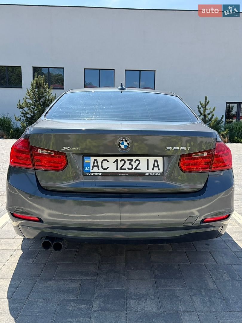 BMW 3 Series 2013 VIN WBA3B3G56DNR79846 фото оголошення 8 з 23