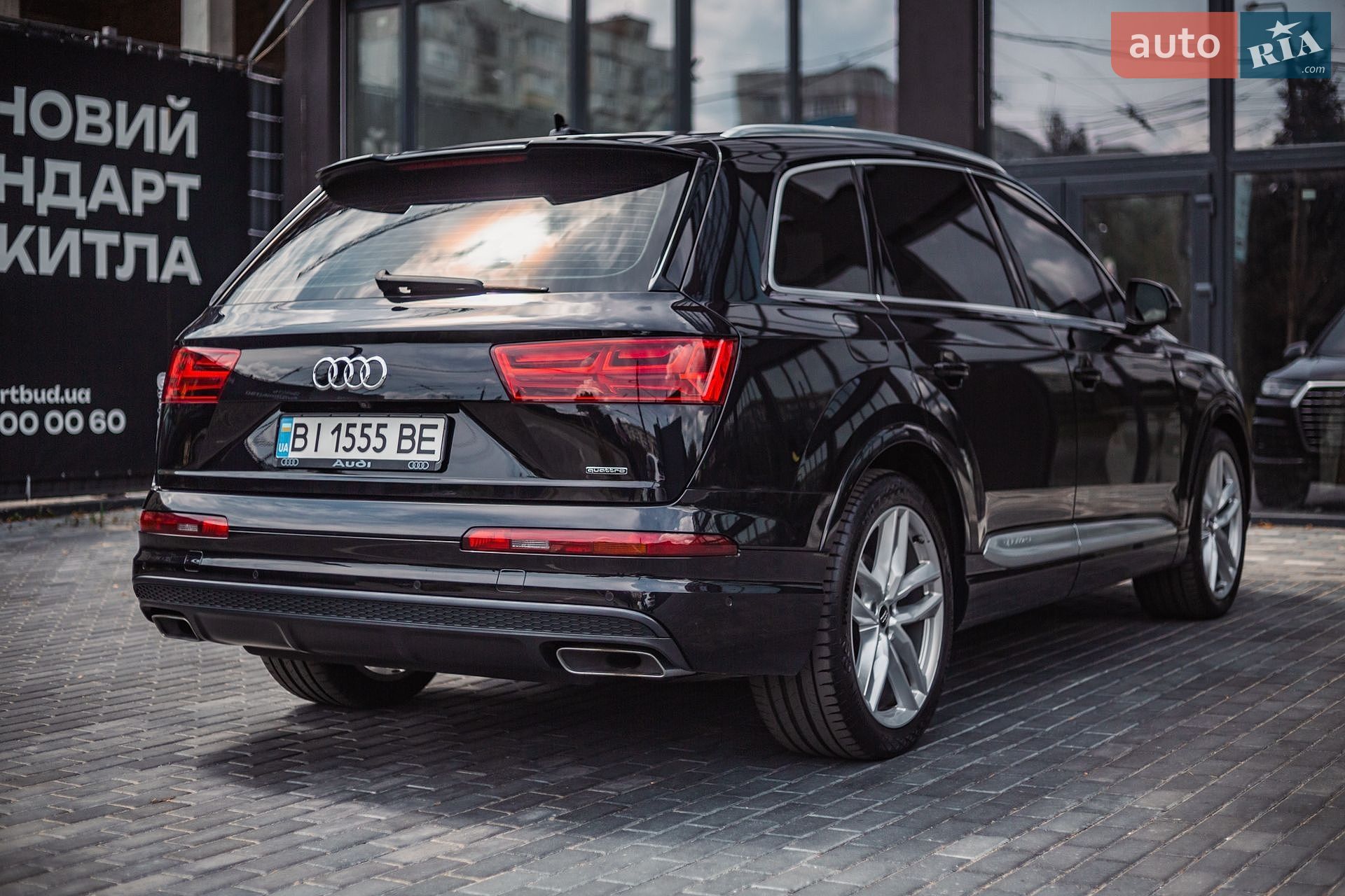 Audi Q7 2018 VIN WAUZZZ4M5JD063424 фото оголошення 5 з 75