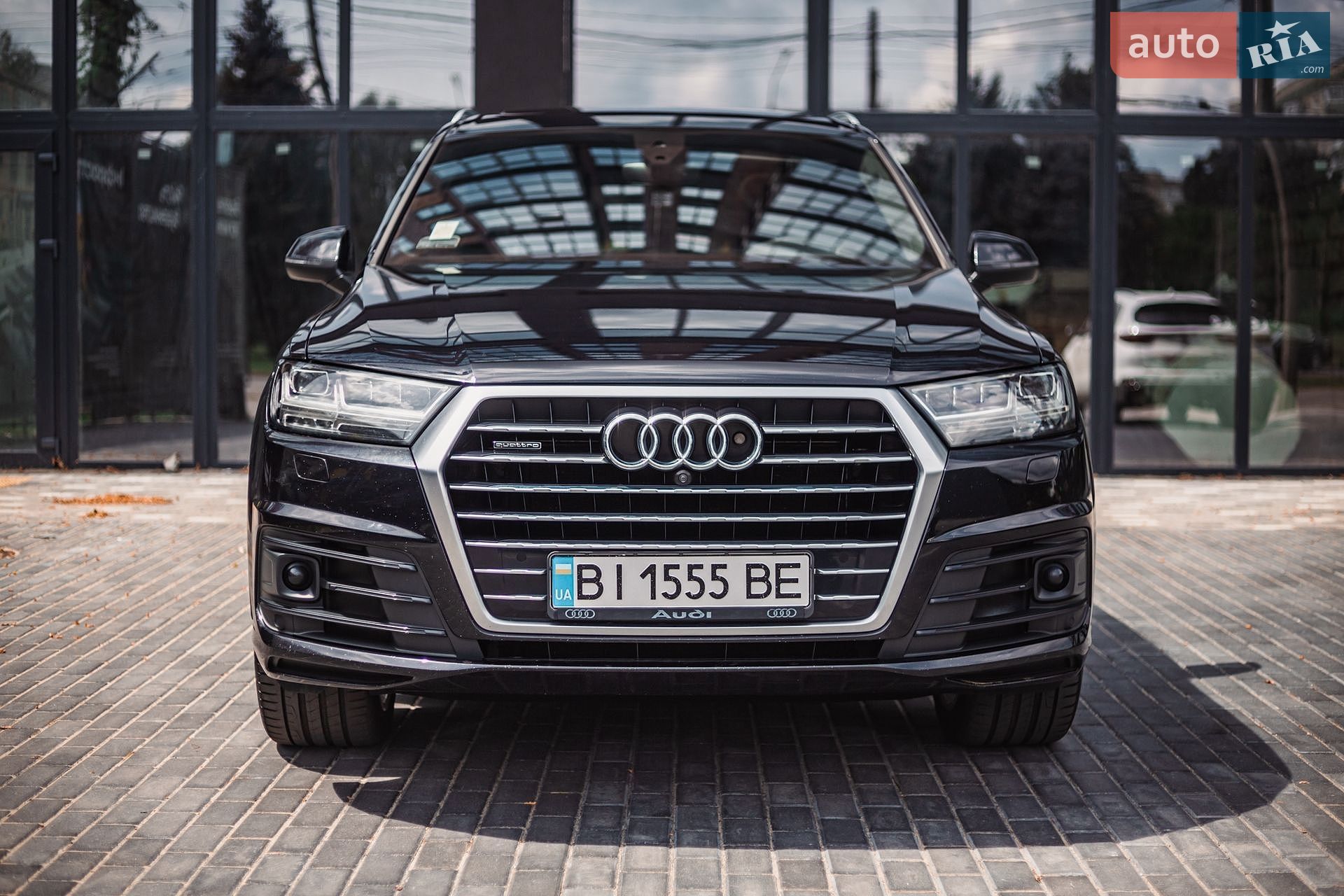 Audi Q7 2018 VIN WAUZZZ4M5JD063424 фото оголошення 9 з 75