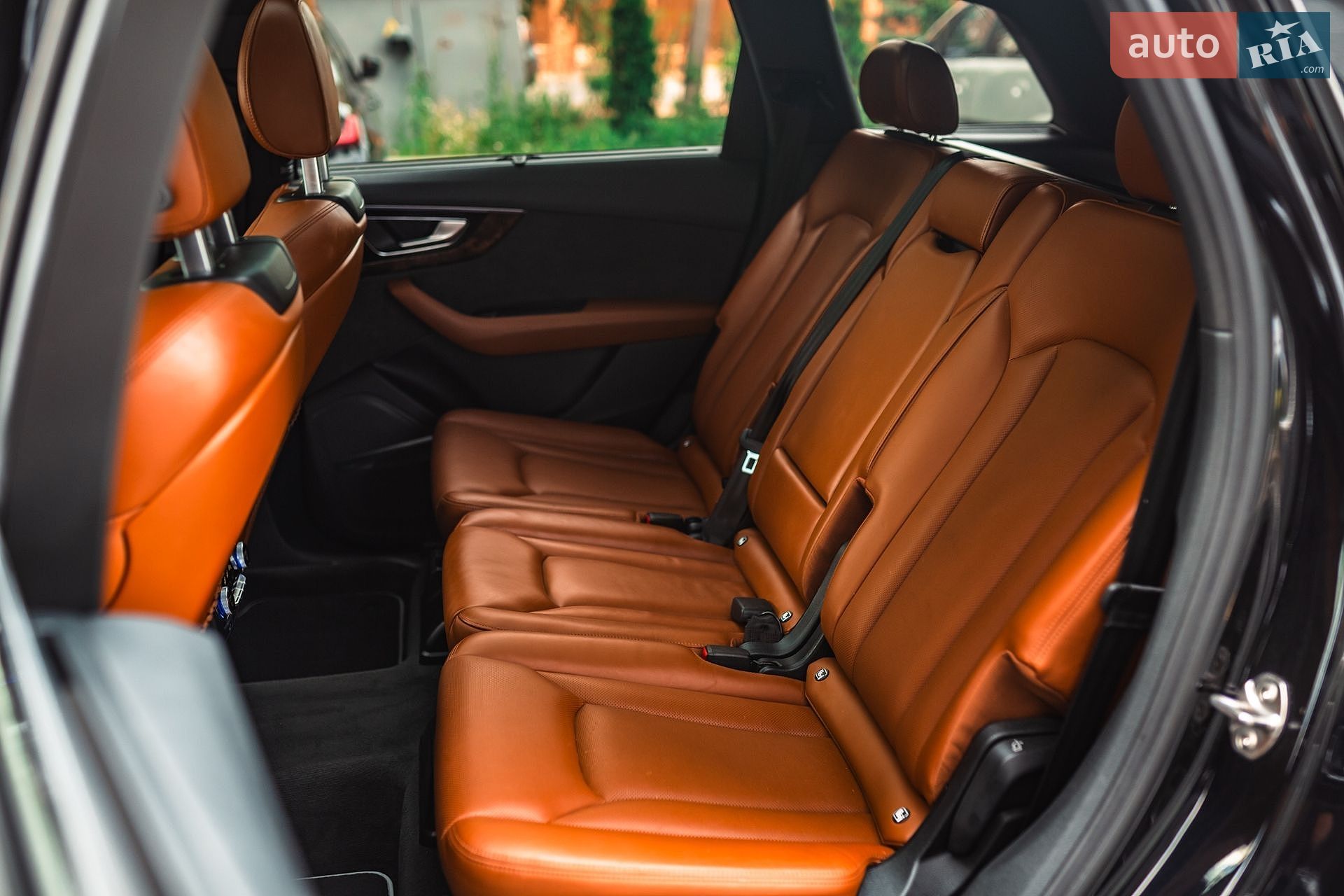 Audi Q7 2018 VIN WAUZZZ4M5JD063424 фото оголошення 24 з 75