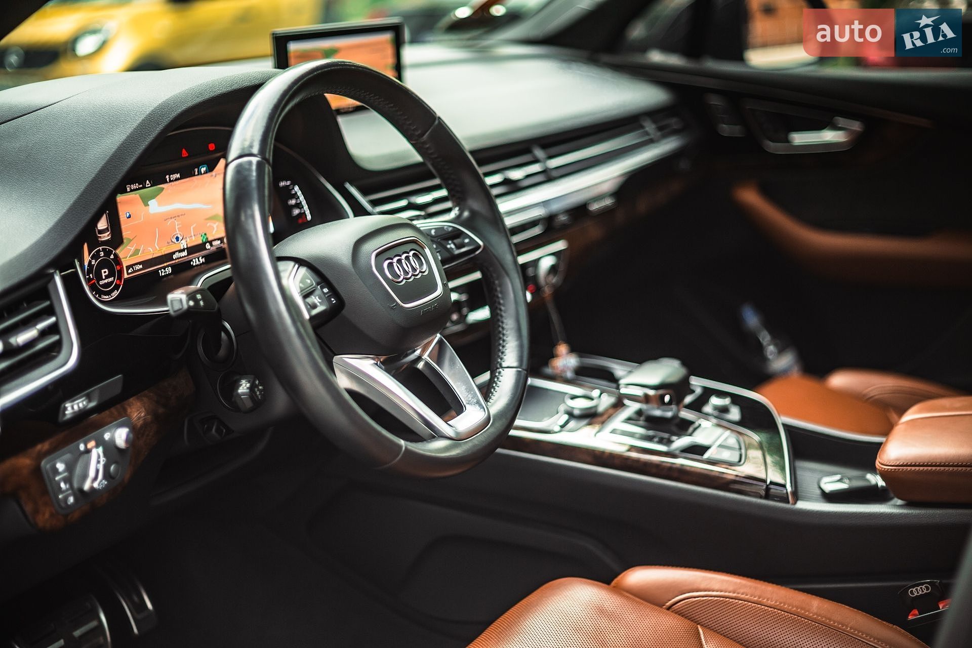 Audi Q7 2018 VIN WAUZZZ4M5JD063424 фото оголошення 37 з 75