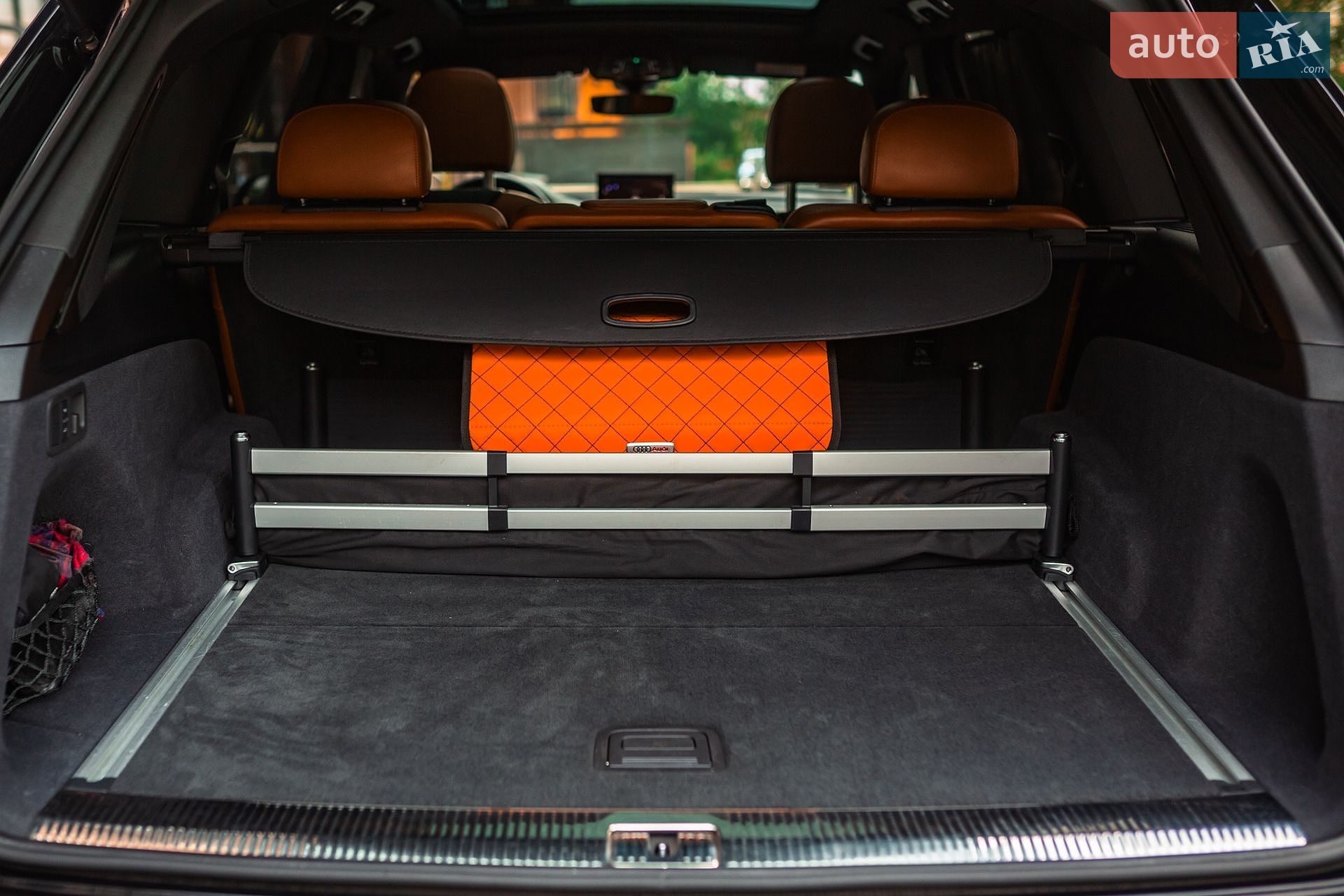 Audi Q7 2018 VIN WAUZZZ4M5JD063424 фото оголошення 60 з 75