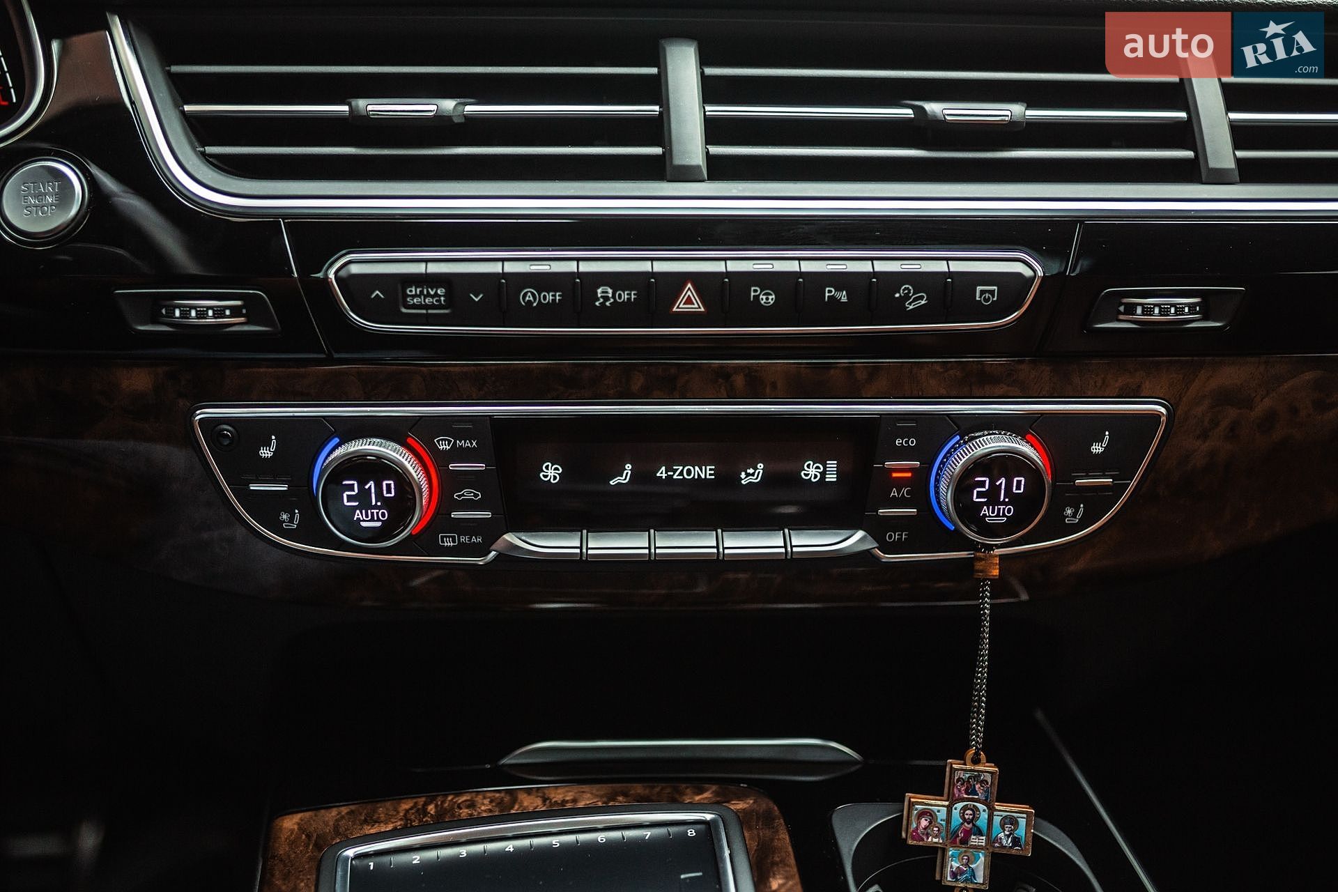 Audi Q7 2018 VIN WAUZZZ4M5JD063424 фото оголошення 73 з 75