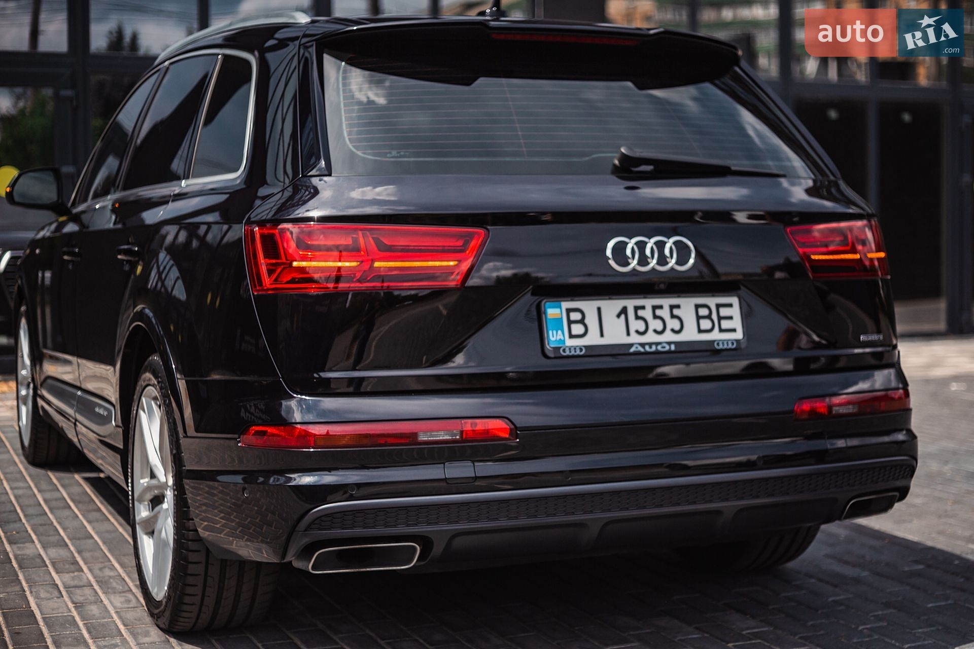 Audi Q7 2018 VIN WAUZZZ4M5JD063424 фото оголошення 7 з 75