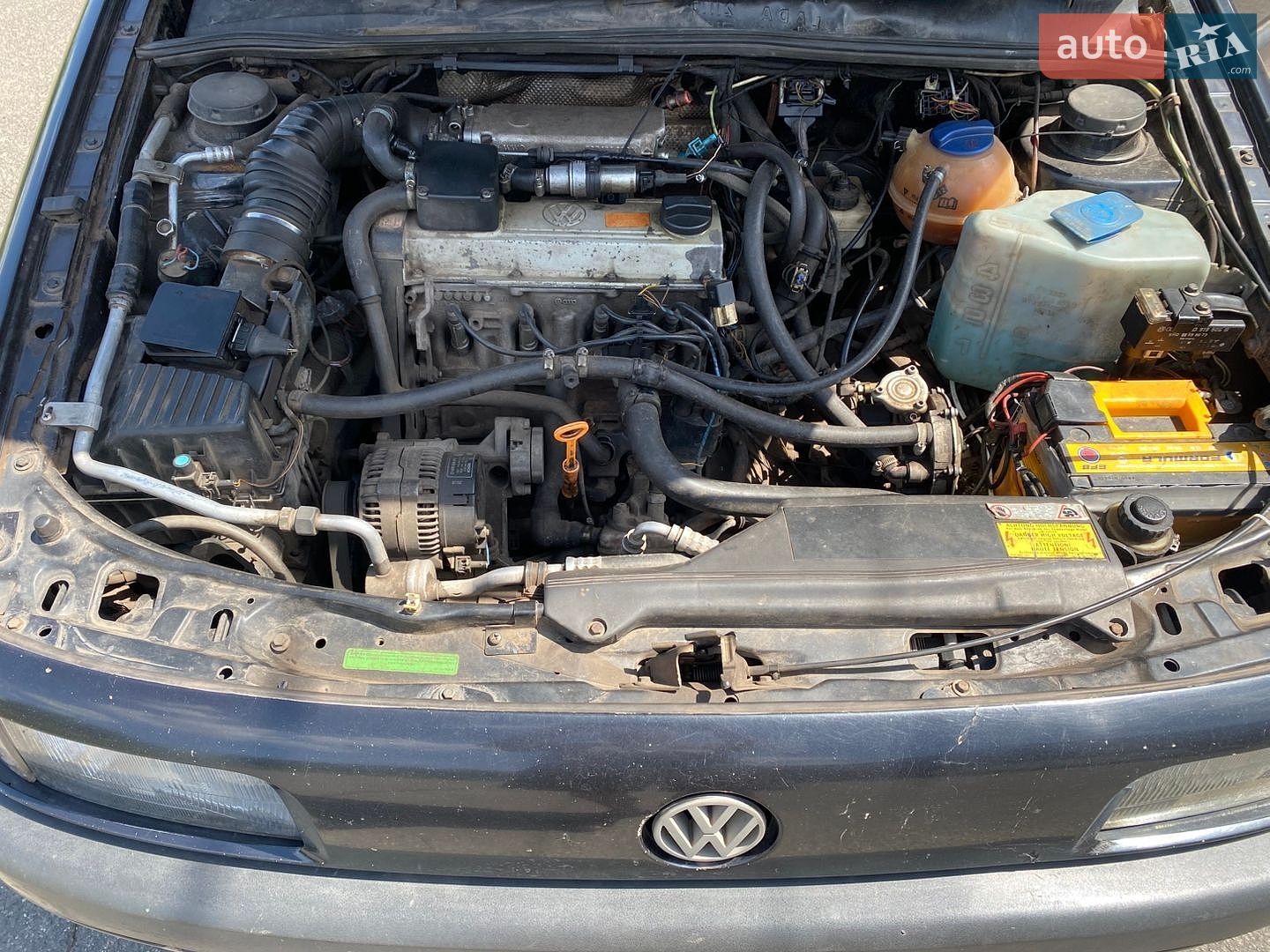 Volkswagen Passat 1992 VIN WVWZZZ31ZPE077560 фото оголошення 4 з 9