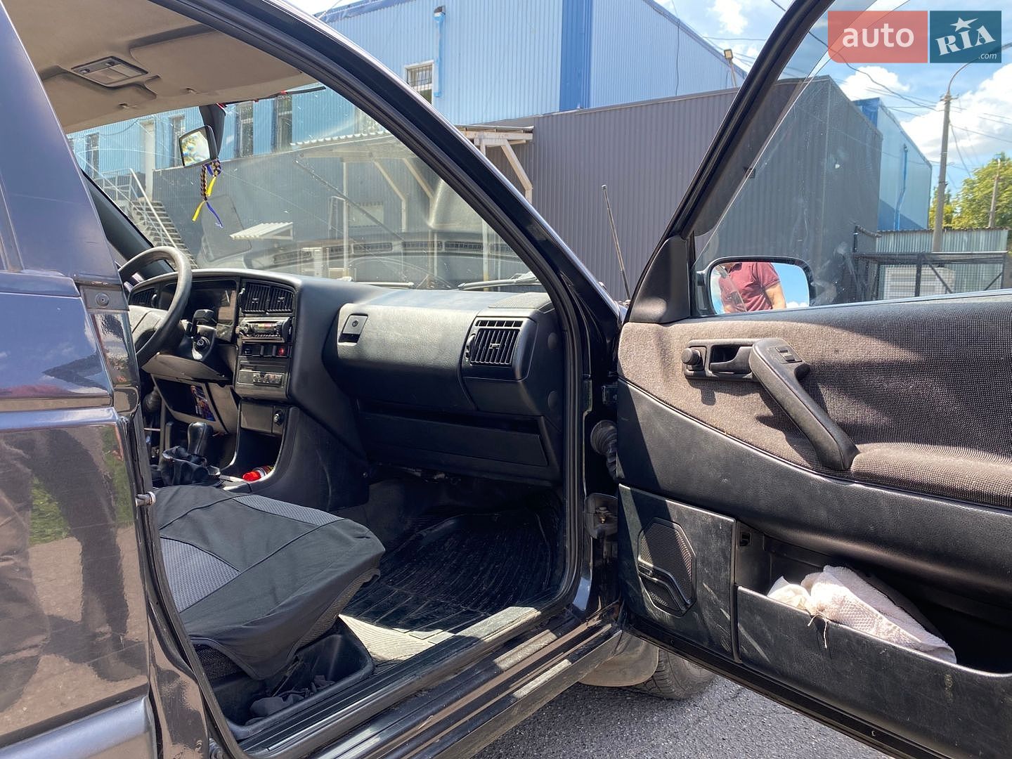 Volkswagen Passat 1992 VIN WVWZZZ31ZPE077560 фото оголошення 6 з 9