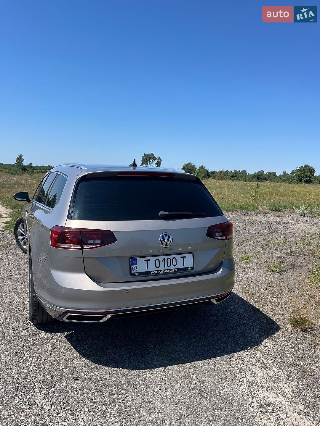 Volkswagen Passat 2019 VIN WVWZZZ3CZLE042463 фото оголошення 18 з 20