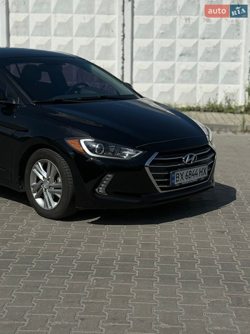 Hyundai Elantra 2016 VIN 5NPD84LF0HH011712 фото оголошення 2 з 25