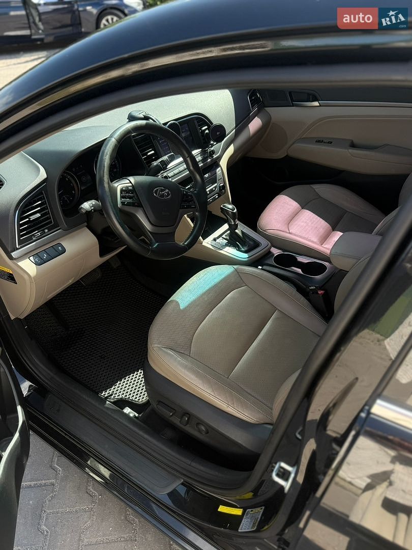 Hyundai Elantra 2016 VIN 5NPD84LF0HH011712 фото оголошення 8 з 25
