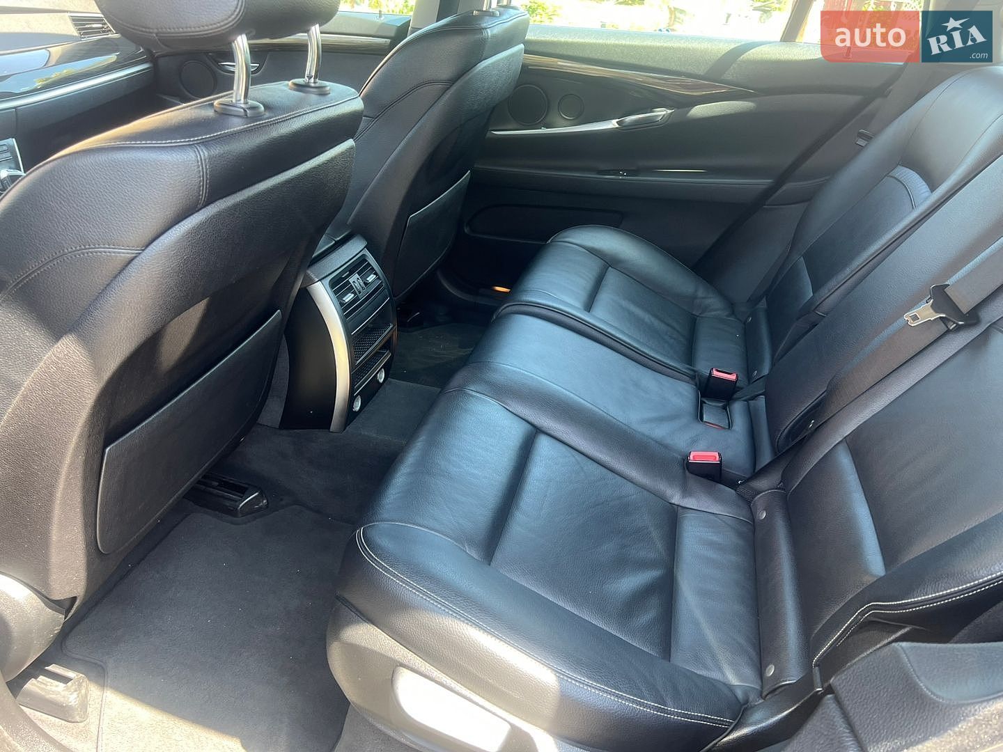 BMW 5 Series 2015 VIN WBA5N21050D498655 фото оголошення 27 з 59