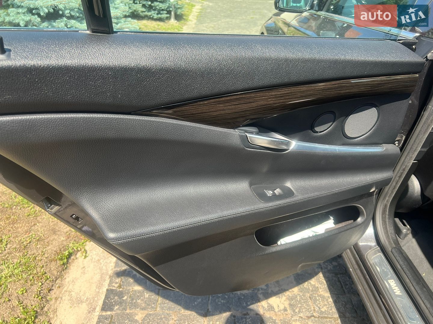 BMW 5 Series 2015 VIN WBA5N21050D498655 фото оголошення 29 з 59