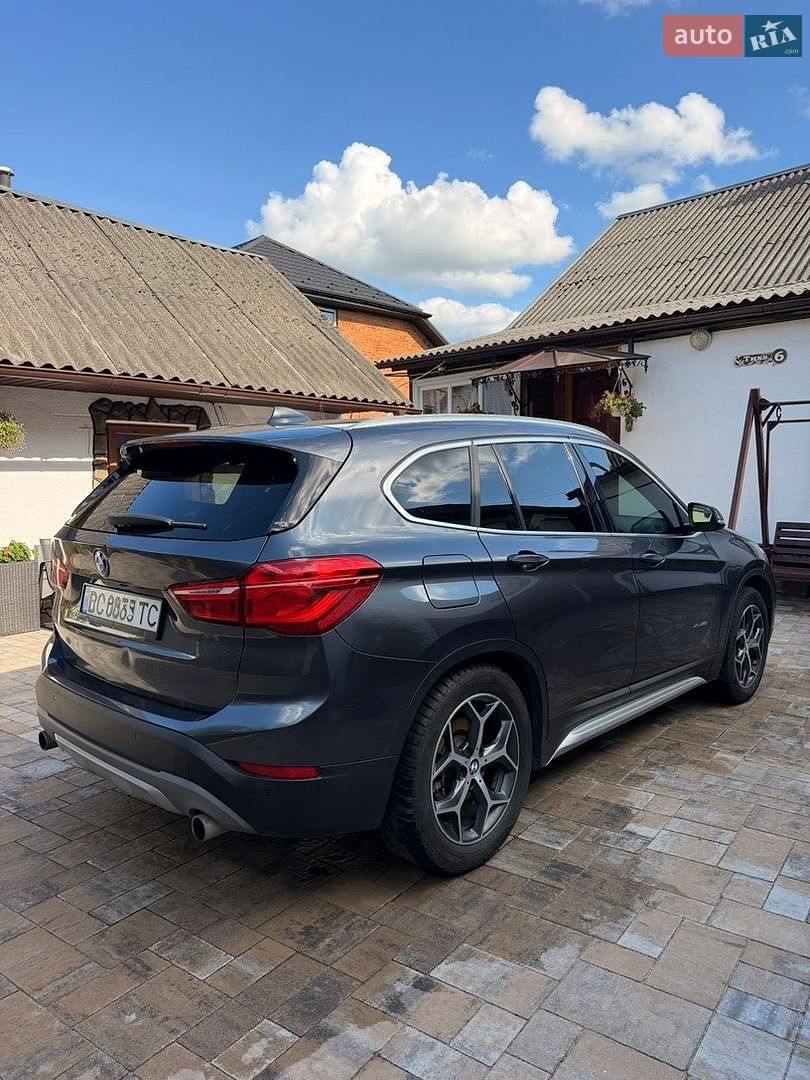 BMW X1 2017 VIN WBXHT3C34H5F83999 фото оголошення 5 з 23