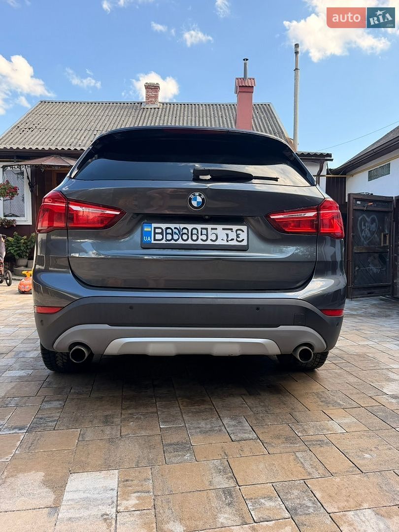 BMW X1 2017 VIN WBXHT3C34H5F83999 фото оголошення 7 з 23