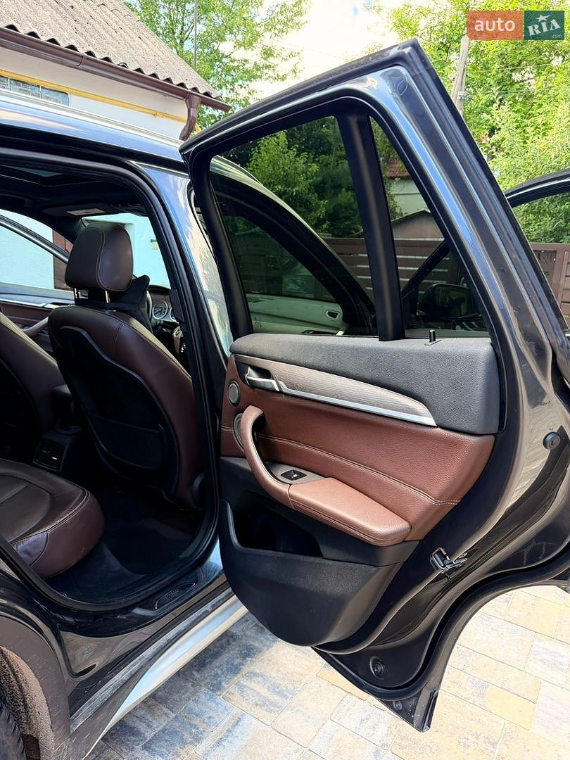 BMW X1 2017 VIN WBXHT3C34H5F83999 фото оголошення 17 з 23