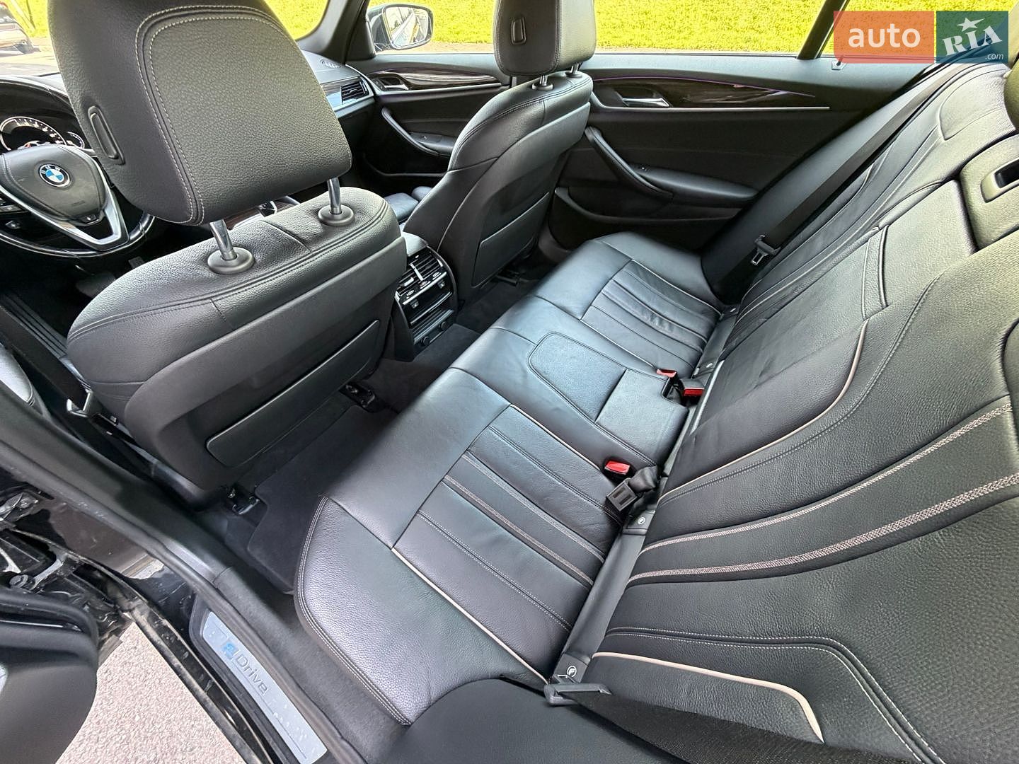 BMW 5 Series 2017 VIN WBAJB1C57JG624119 фото оголошення 18 з 21
