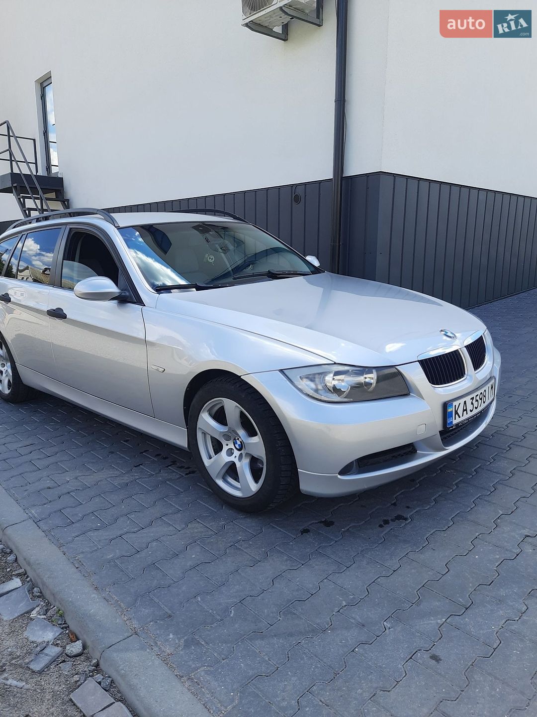 BMW 3 Series 2005 VIN WBAVU31060KZ01644 фото оголошення 5 з 9