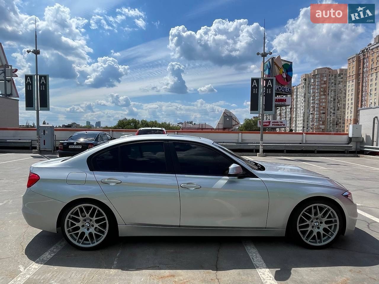 BMW 3 Series 2014 VIN WBA3C1C58EK112037 фото оголошення 5 з 14