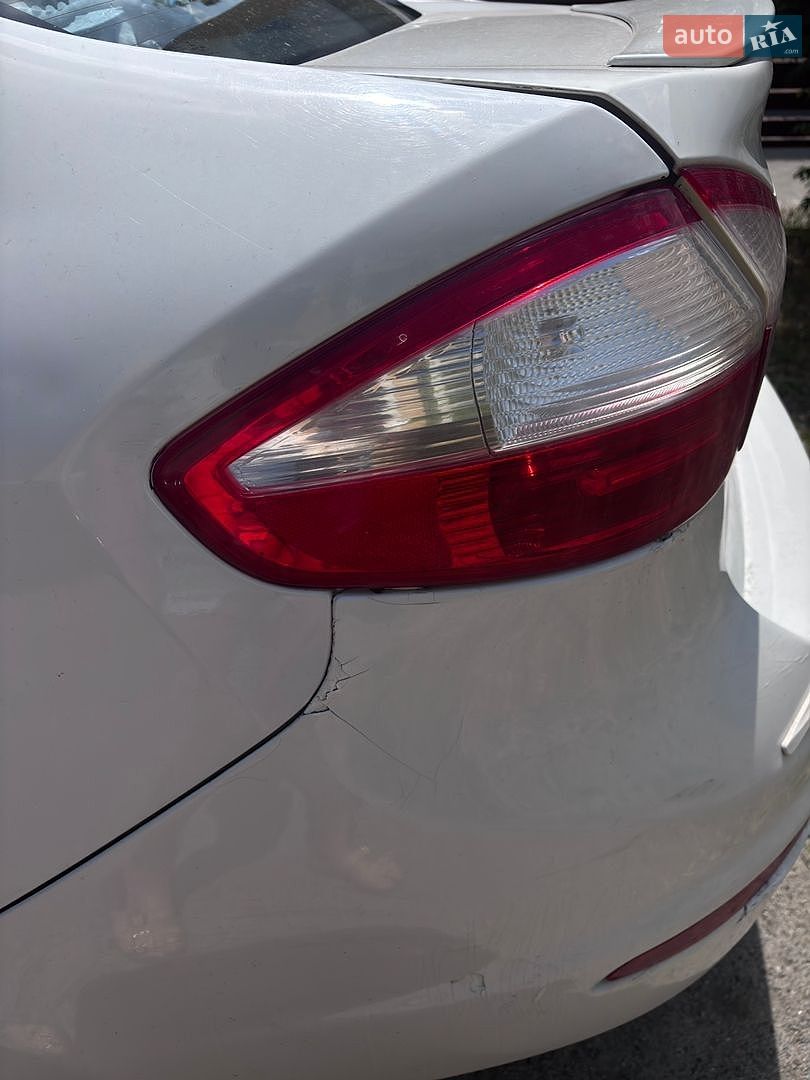 Ford Fiesta 2019 VIN 3FADP4BJ7KM133029 фото оголошення 22 з 23