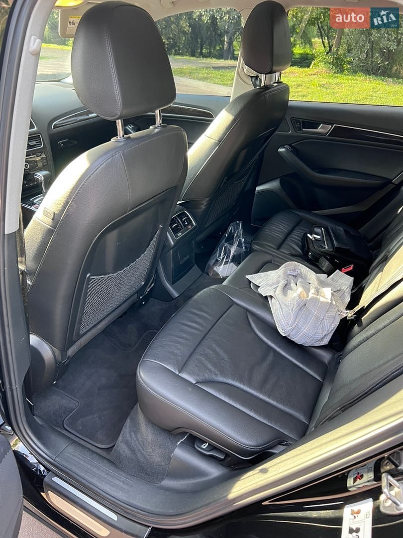 Audi Q5 2013 VIN WA1LFAFPXEA015767 фото оголошення 12 з 19