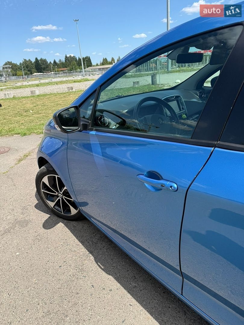 Renault Zoe 2017 VIN VF1AGVYF056916182 фото оголошення 8 з 12
