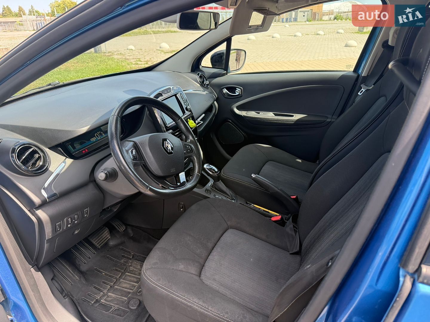 Renault Zoe 2017 VIN VF1AGVYF056916182 фото оголошення 10 з 12