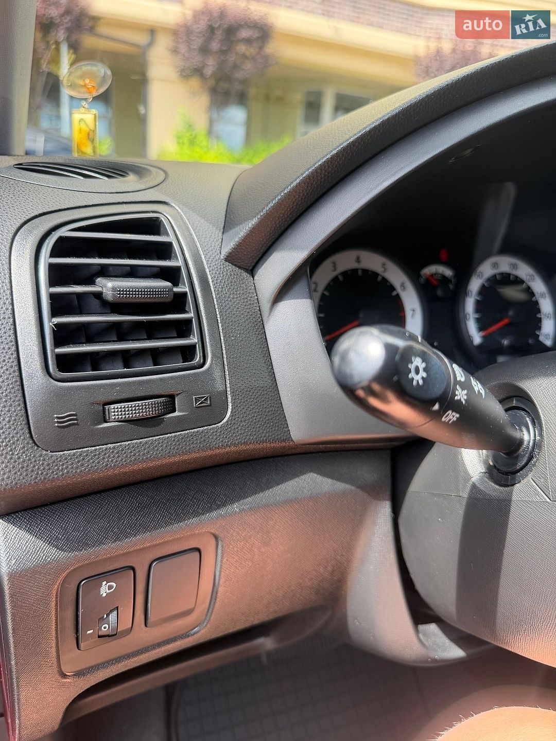 KIA Picanto 2011 VIN Y6DBJ513BBT045982 фото оголошення 11 з 17