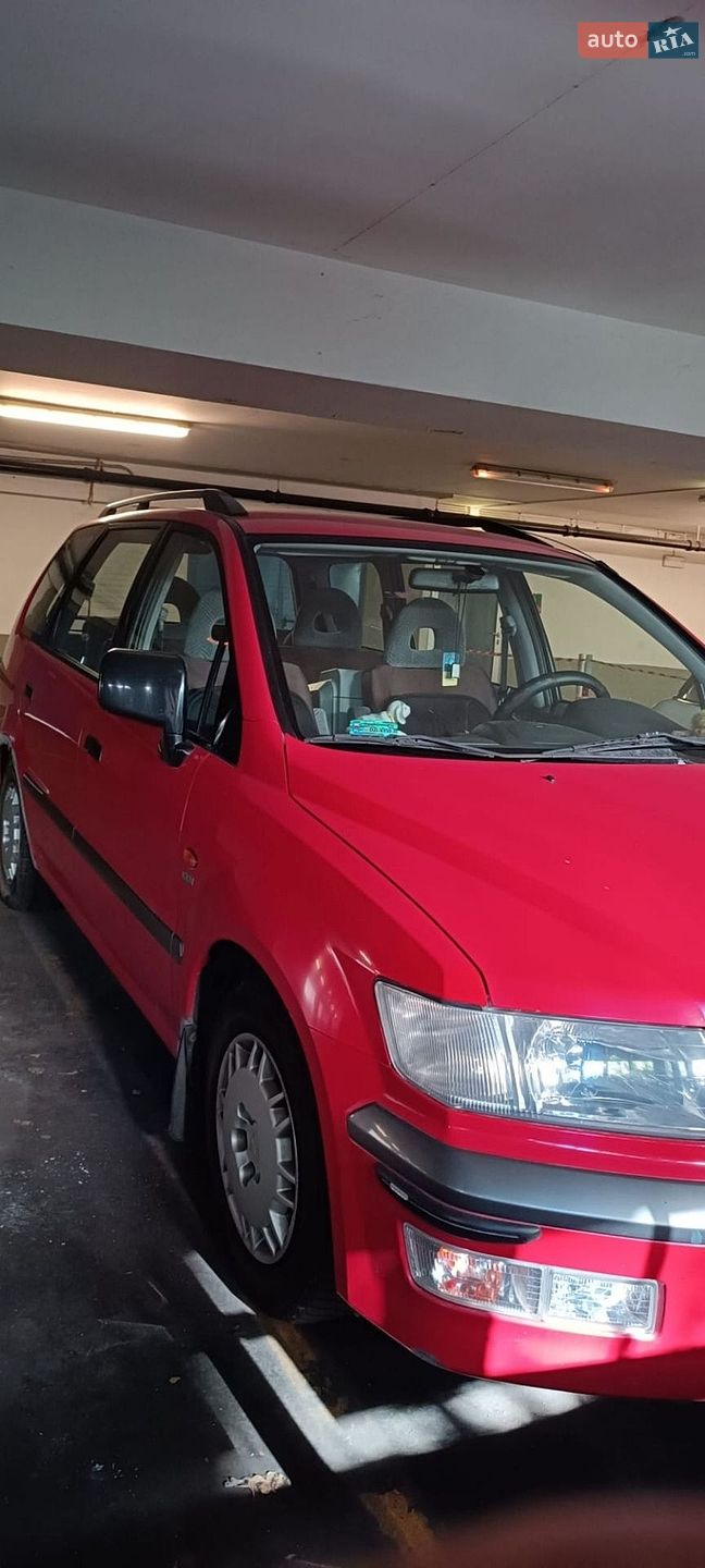 Mitsubishi Space Wagon 1999 VIN JMBLNN84WXZ005472 фото оголошення 2 з 23
