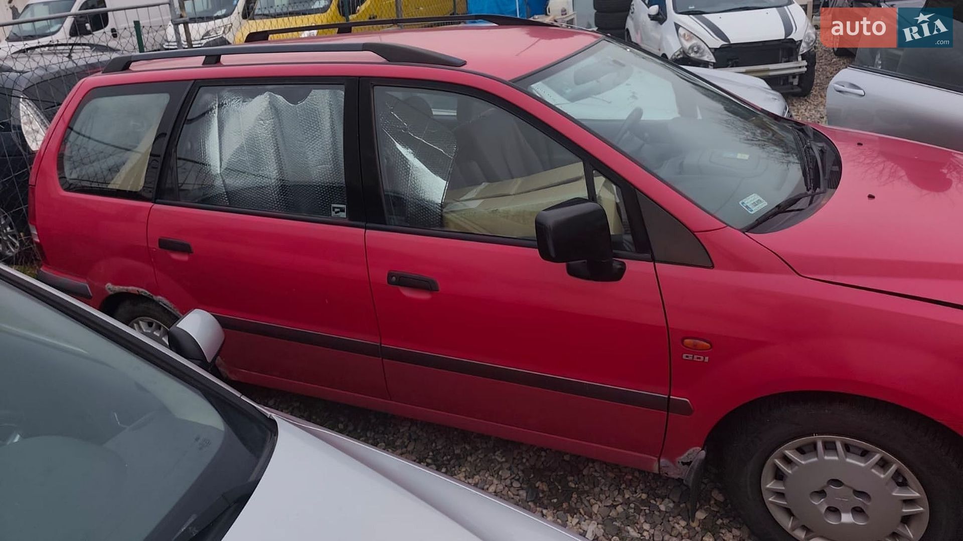 Mitsubishi Space Wagon 1999 VIN JMBLNN84WXZ005472 фото оголошення 19 з 23