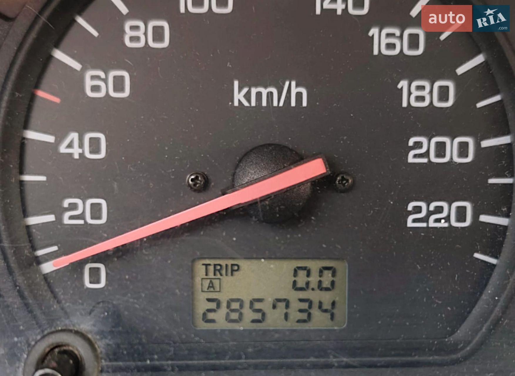 Mitsubishi Space Wagon 1999 VIN JMBLNN84WXZ005472 фото оголошення 21 з 23