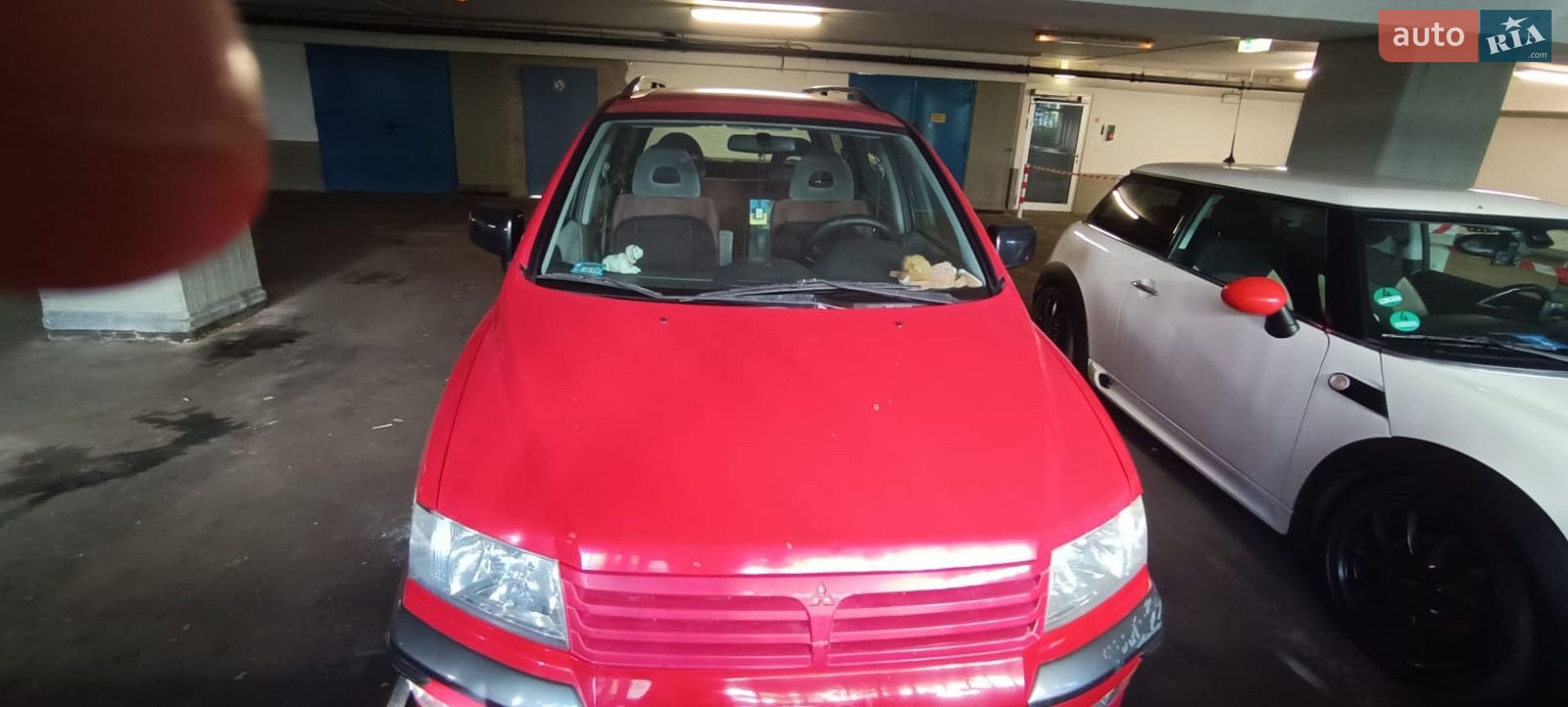 Mitsubishi Space Wagon 1999 VIN JMBLNN84WXZ005472 фото оголошення 27 з 29