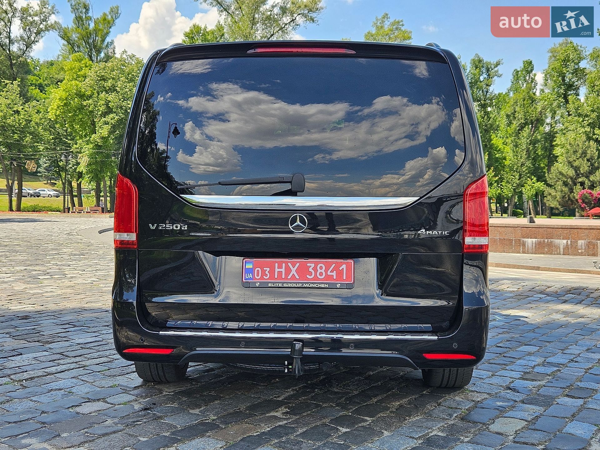 Mercedes-Benz V-Class 2017 VIN WDF44781313349293 фото оголошення 12 з 40
