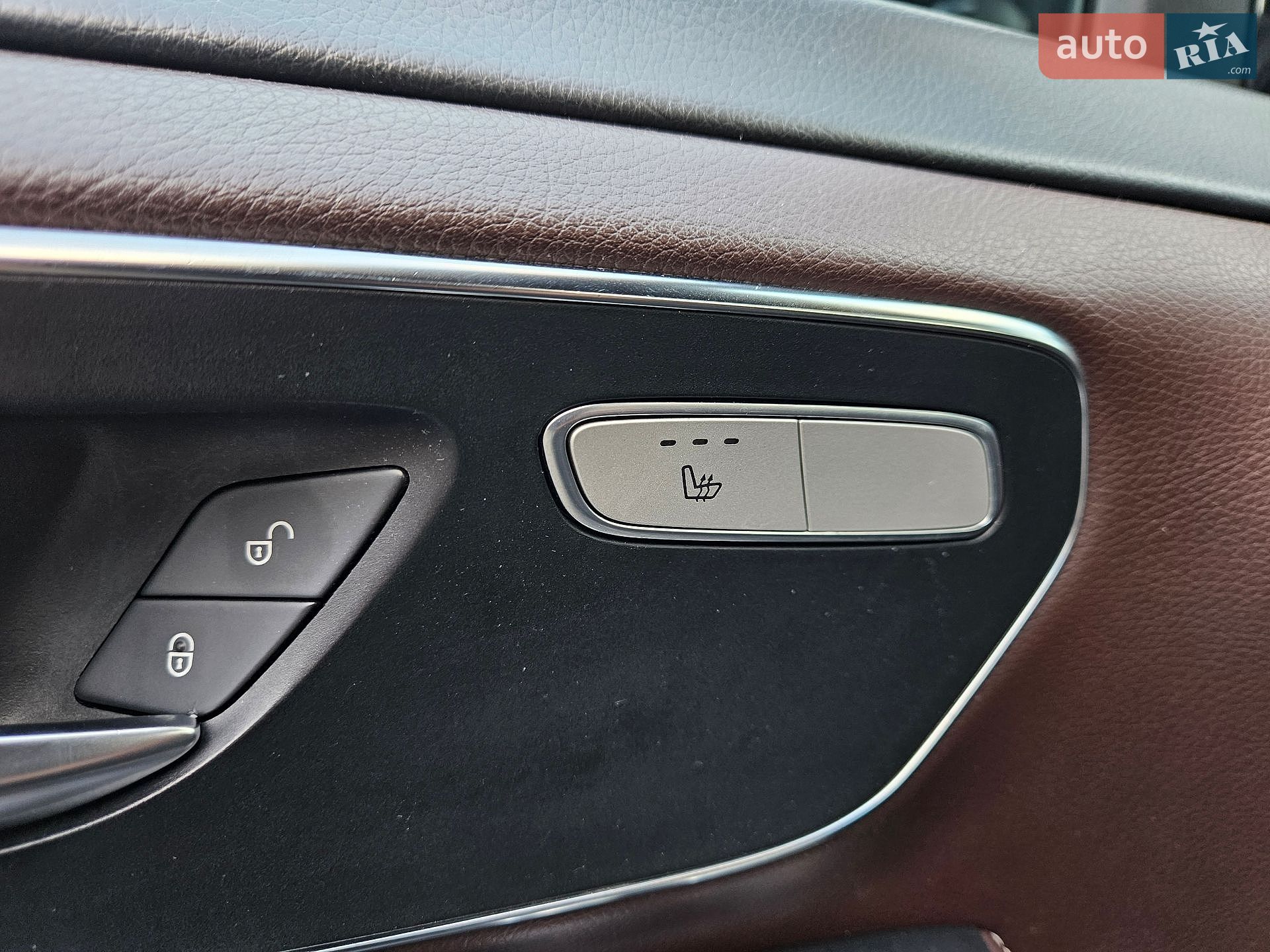 Mercedes-Benz V-Class 2017 VIN WDF44781313349293 фото оголошення 18 з 40