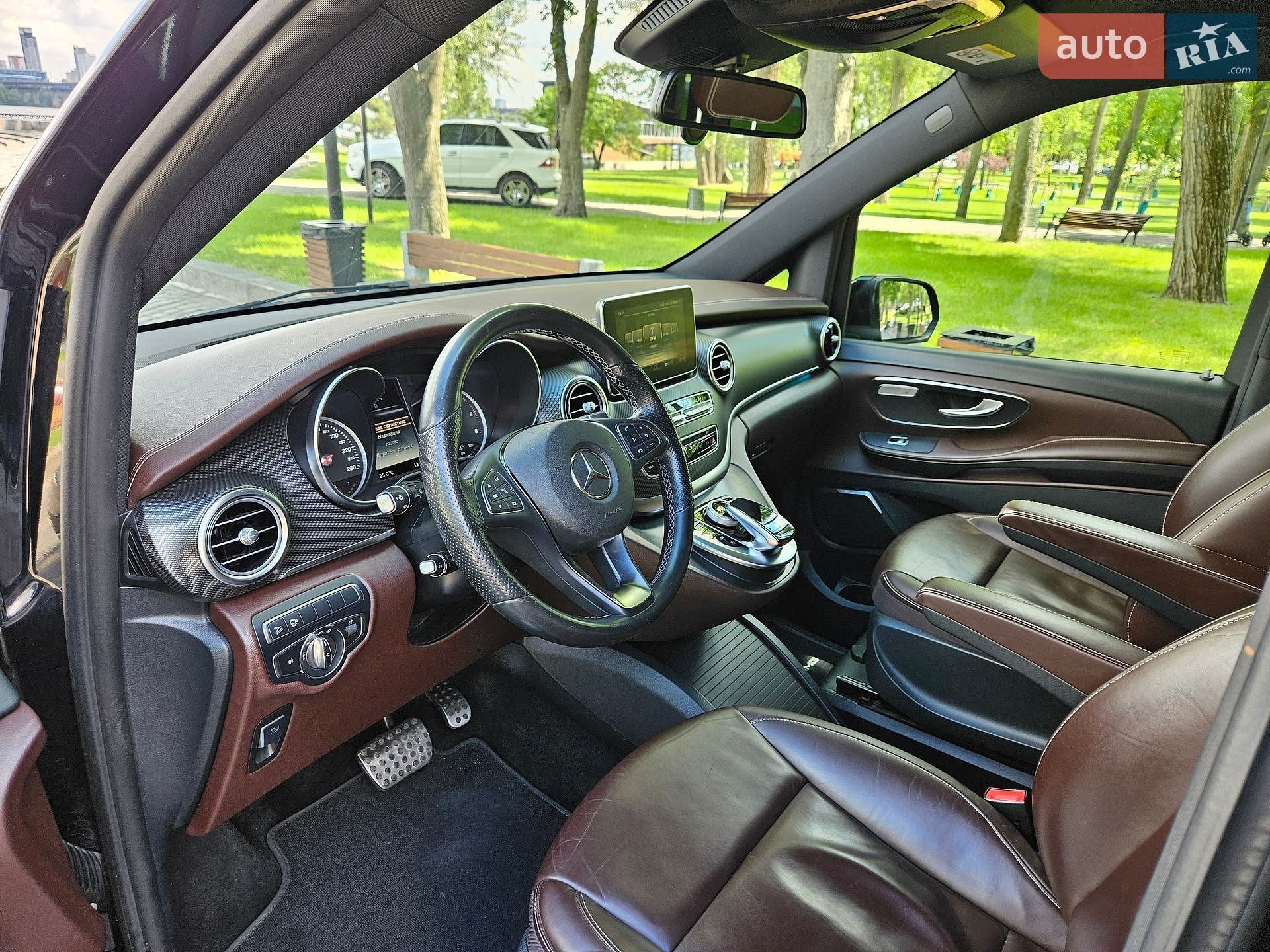 Mercedes-Benz V-Class 2017 VIN WDF44781313349293 фото оголошення 20 з 40